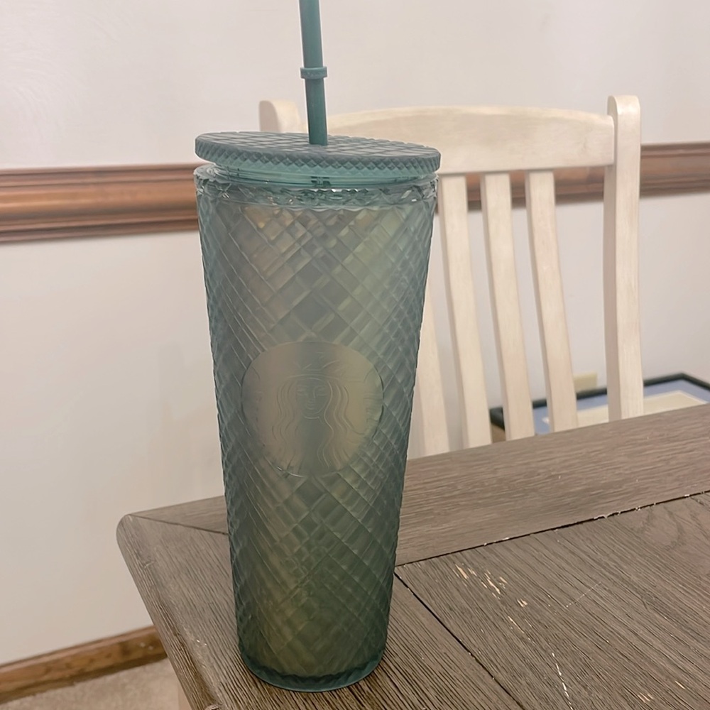 New Starbucks cup